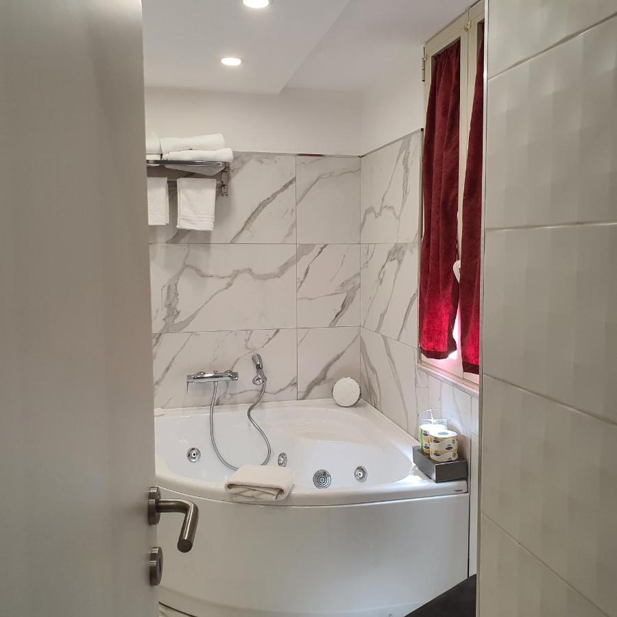 Luxury 2.0 Bed and Breakfast Νάπολη Εξωτερικό φωτογραφία